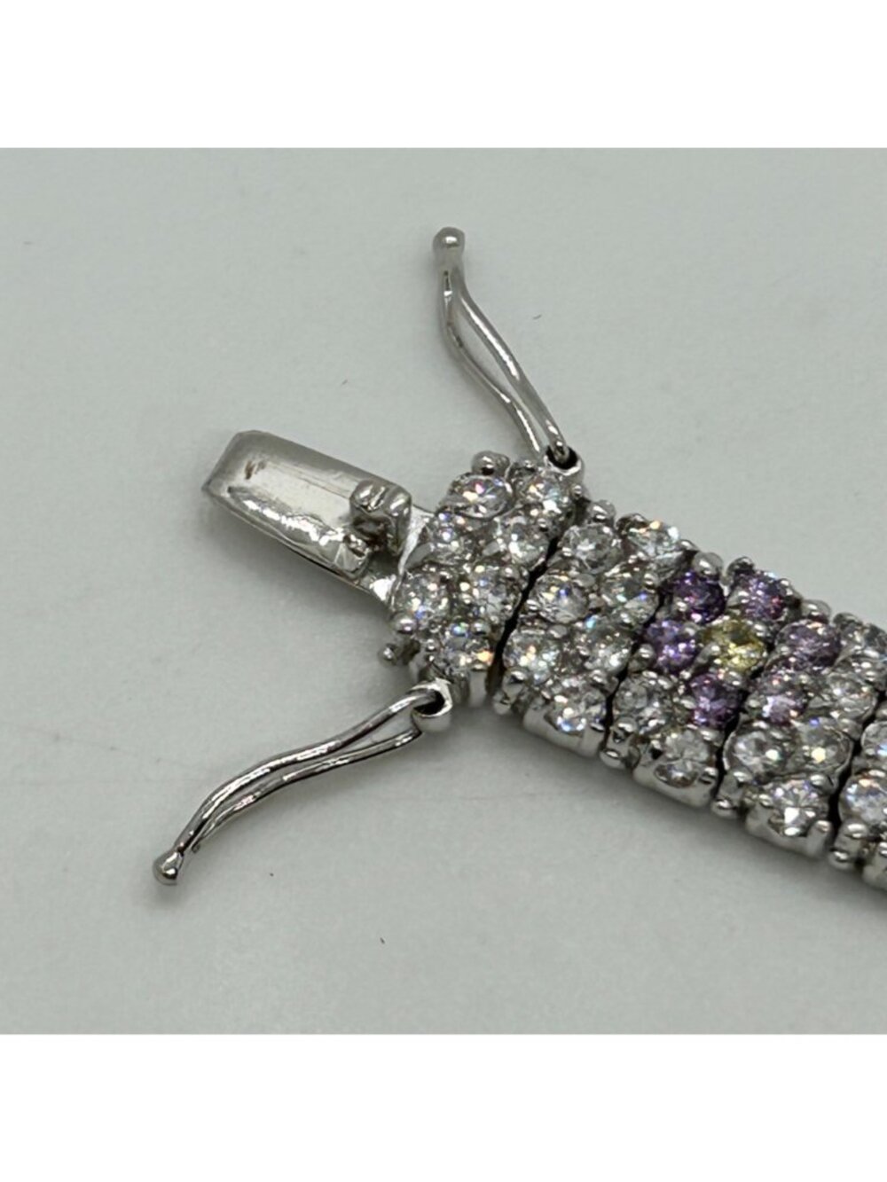 Vintage Rhinestone Tennis Bracelet Multicolor Flower Design W/ Safety Clasp 7.5" - Picture 13 of 16
